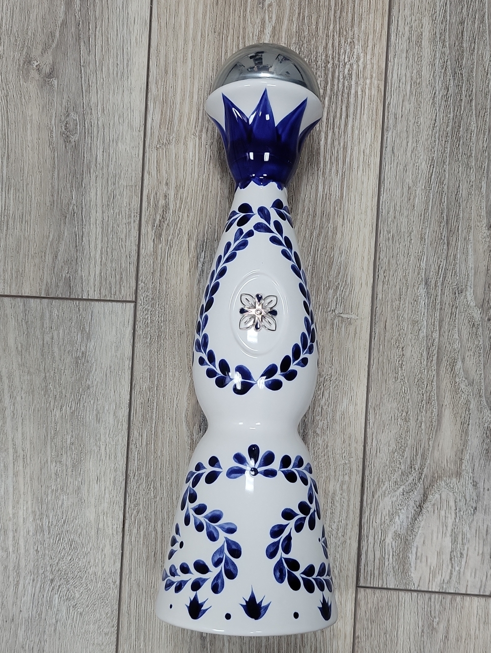 Clase Azul 750ml Empty Blue and White Decorative Ceramic Bottle
